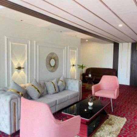 Vovo Hotels Yelahanka 外观 照片