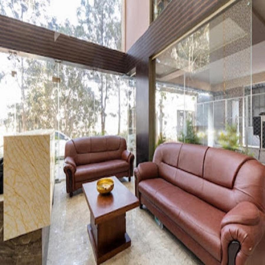 Vovo Hotels Yelahanka 外观 照片