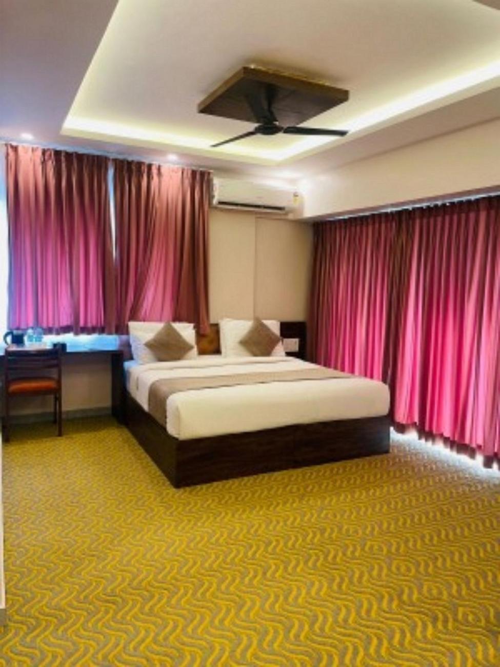 Vovo Hotels Yelahanka 外观 照片