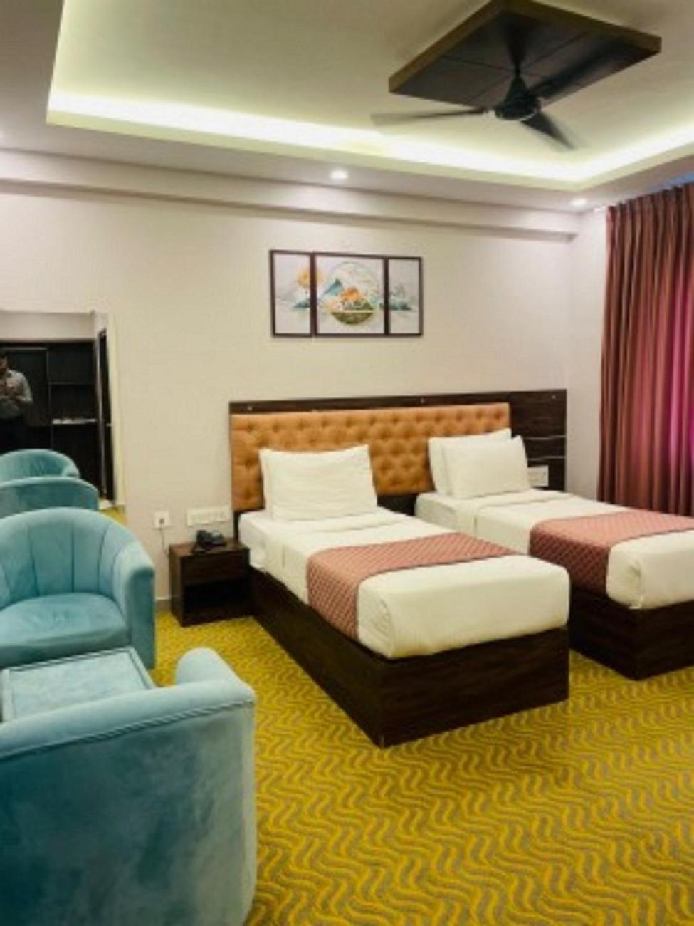 Vovo Hotels Yelahanka 外观 照片