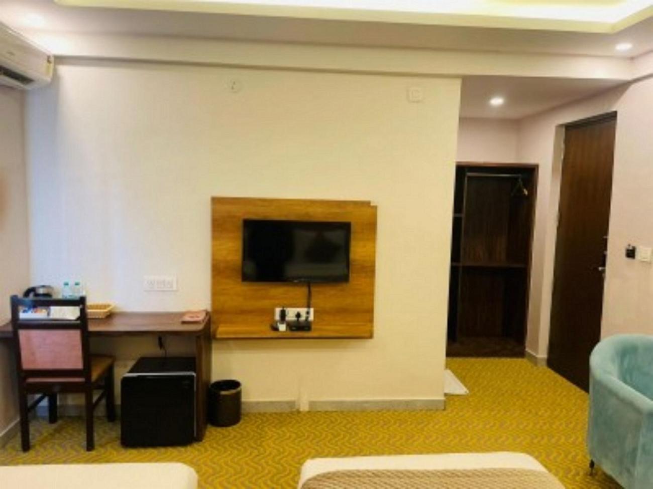 Vovo Hotels Yelahanka 外观 照片