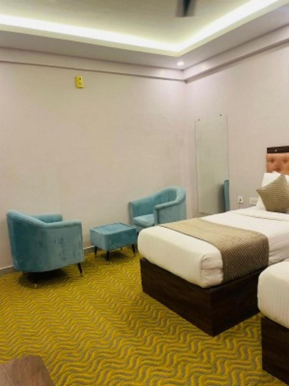 Vovo Hotels Yelahanka 外观 照片