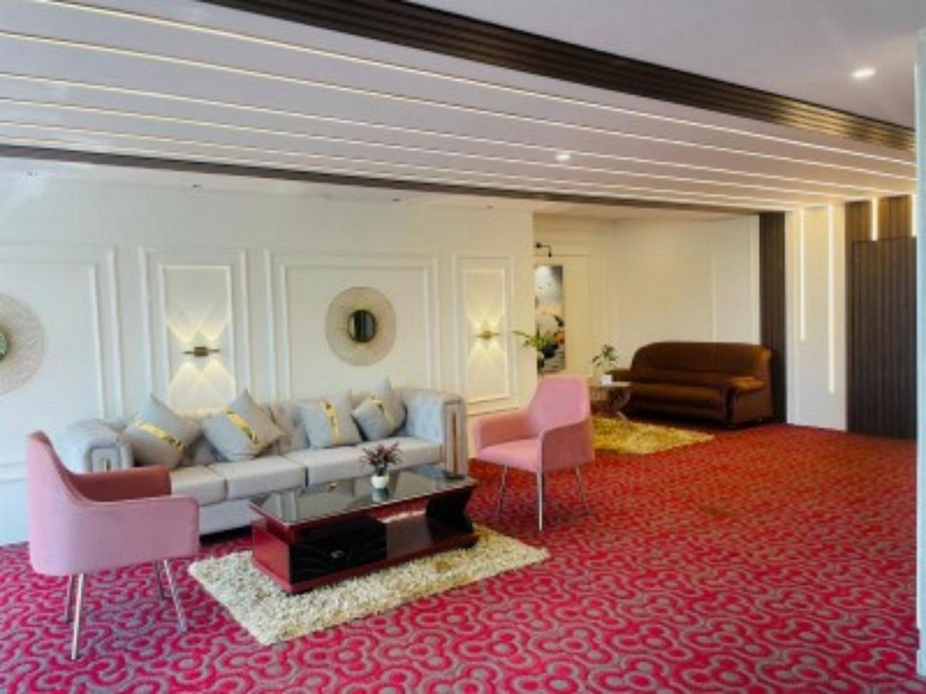 Vovo Hotels Yelahanka 外观 照片