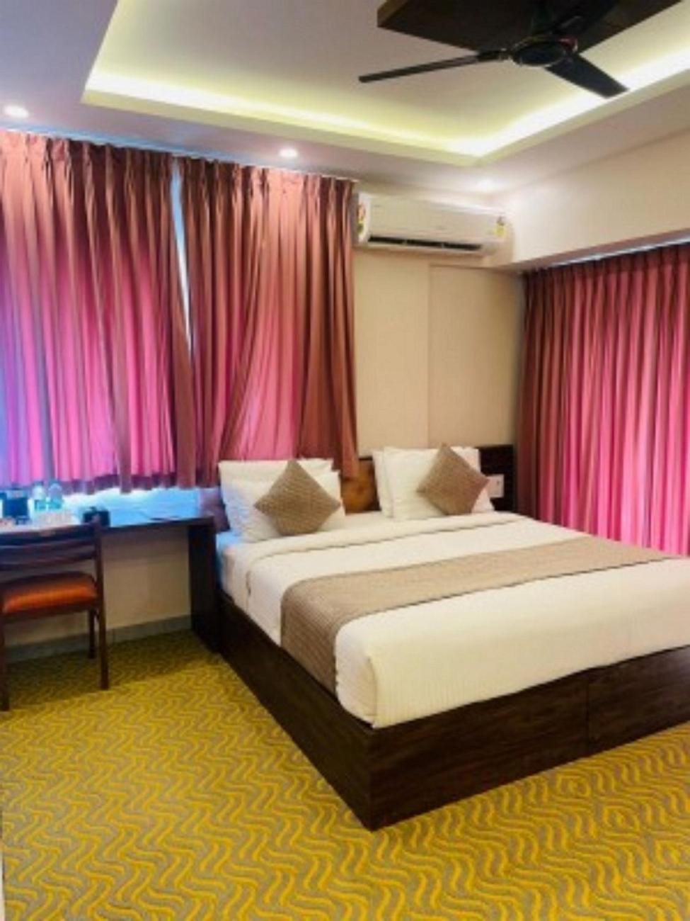 Vovo Hotels Yelahanka 外观 照片