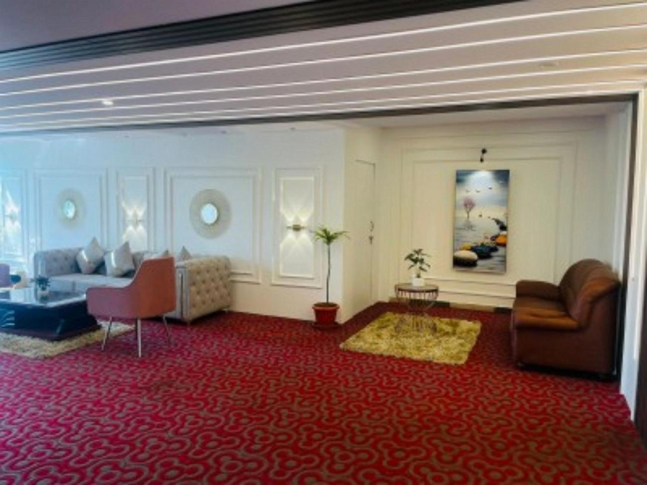 Vovo Hotels Yelahanka 外观 照片